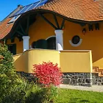 Bed & Badacsony * Badacsonytördemic