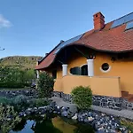 شقة Bed & Badacsony