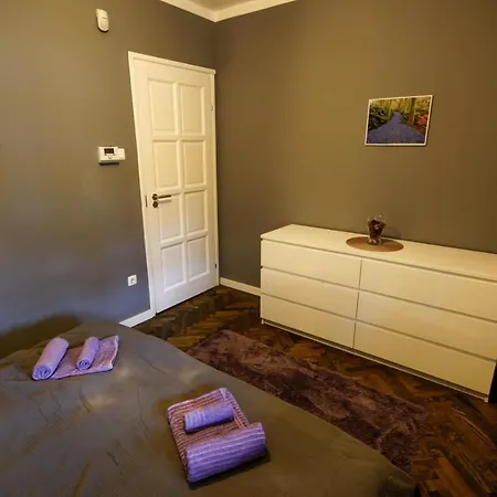 Apartament Bed & Badacsony *