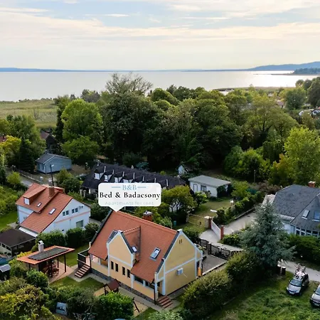 Apartament Bed & Badacsony *