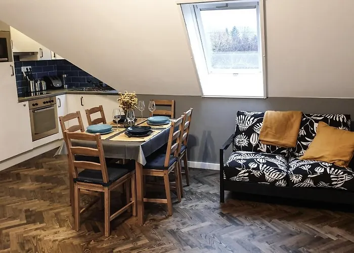 Apartamento Bed & Badacsony