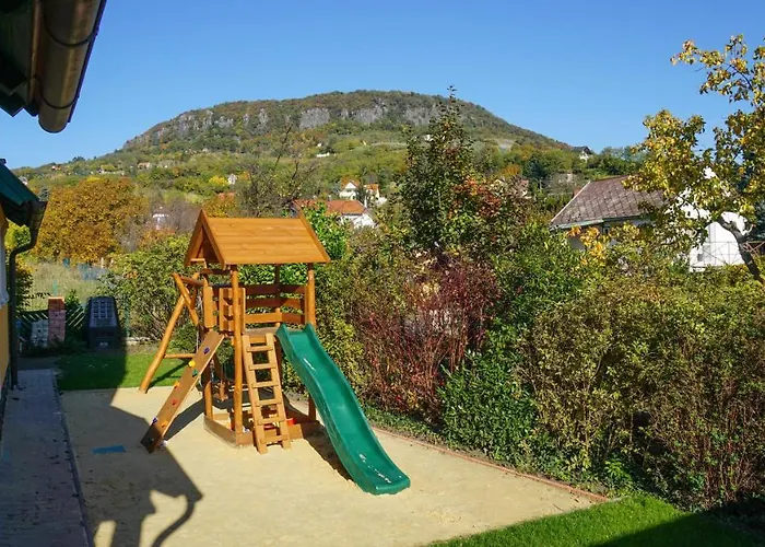 Apartamento Bed & Badacsony